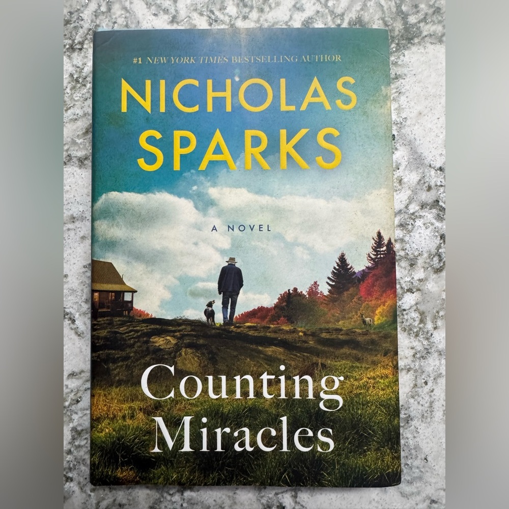 Hardcover Book: Counting Miracles by Nicholas Sparks